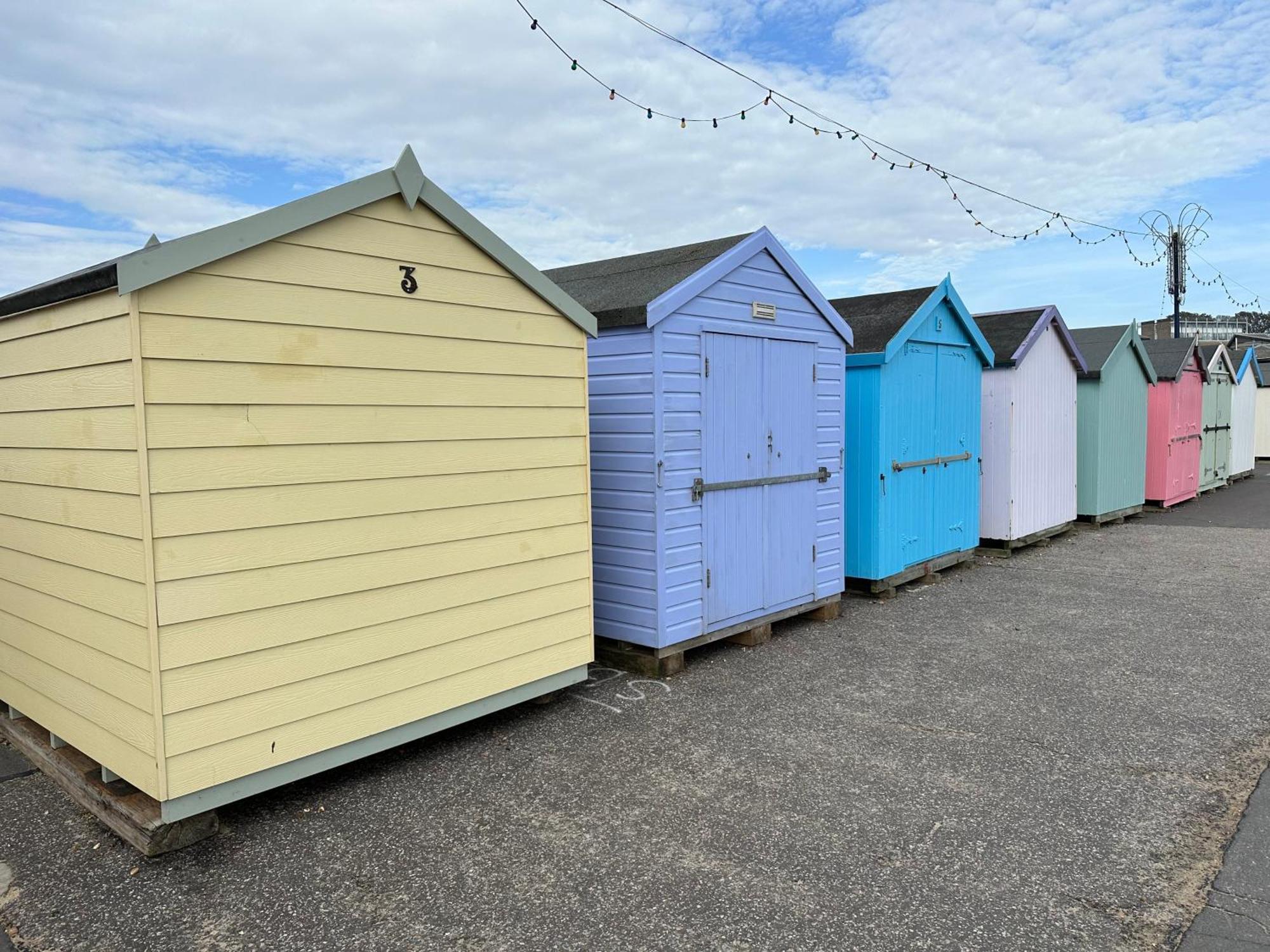 Felixstowe Chimo Caravan 8 Sleeps 5 Min To Beach Exterior foto